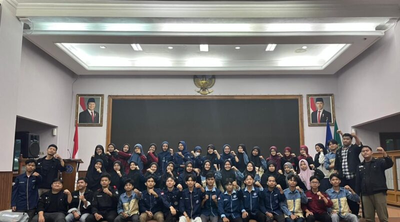 Foto bersama Perwakilan ORMAWA FAI pada KONFERLUB (11/04)